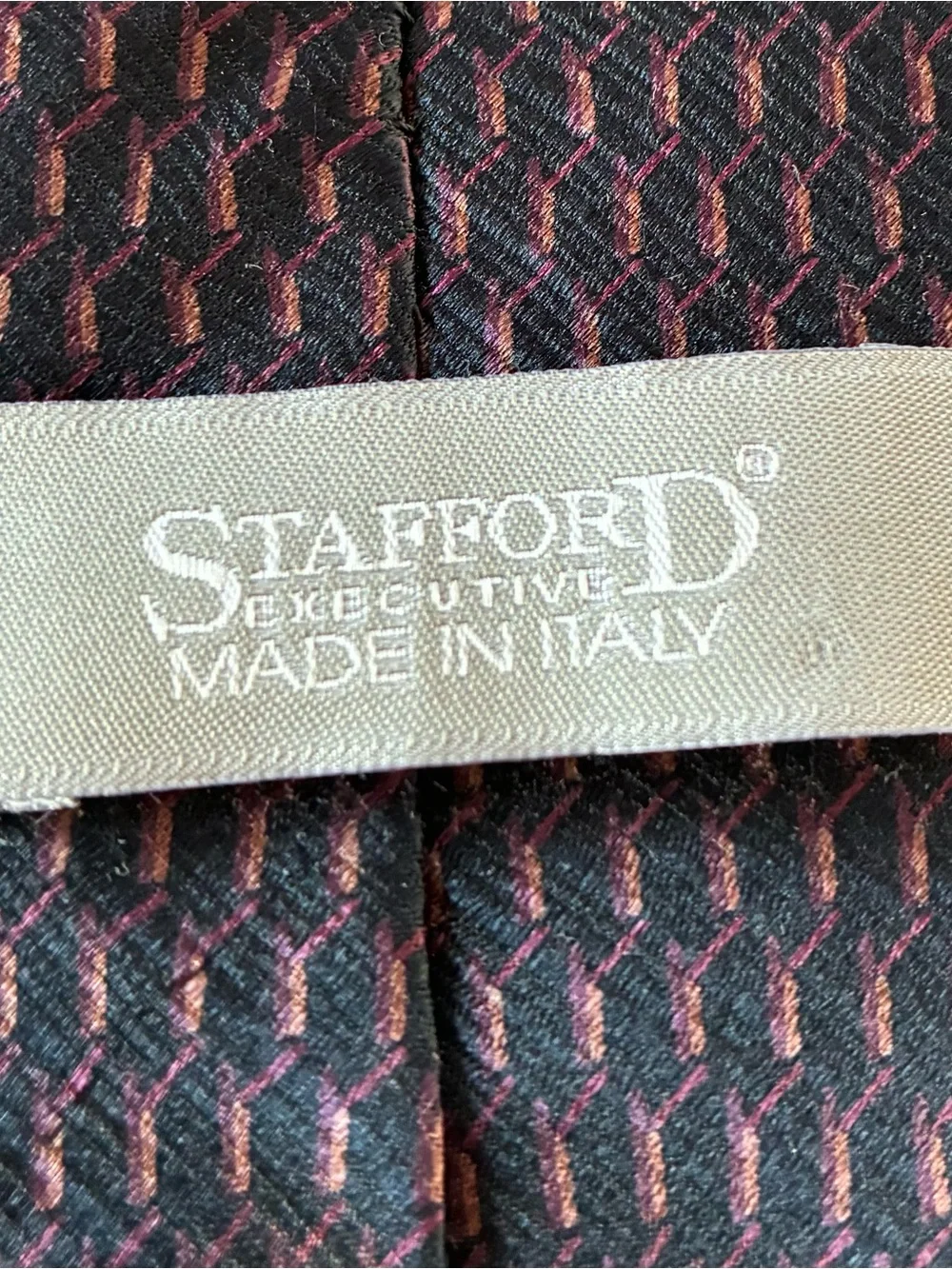 Stafford Executive 100% Silk Made in Italy Black Tie Burgundy Geometric Pattern